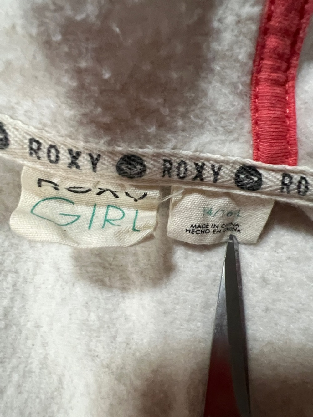 Roxy Girls Light Cream Zip Hoodie with Red & Purple Embroidered Trim Size 14/16 - Picture 5 of 5